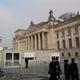 Muss man sich anmelden wenn man den Reichstag besichtigen will ?