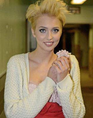 frisuren schräger pony männerfrisuren großer kopf