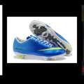 Die neuen Nike Mercurial auf dem Kunstrassen?