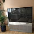 Fernseher Thomson scenium macht Wellen im Bild und lässt sich nicht mehr anschalten.