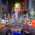 Gibt es einen Sender der Live, New York´s Neujahr zeigt ?