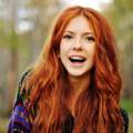 Haare von dunkelblond auf orange/rot färben?