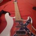 hersteller und/oder seriennummer von einer e-gitarre gesucht hilfeee !!!!!