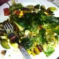 Ist dieser Salat noch essbar ? ( Bild )