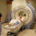 krankenhaus, so lange warten?