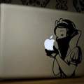 Macbook: Wo finde ich diesen Bildschirmrückseiten-Aufkleber zum bestellen? (siehe Foto)