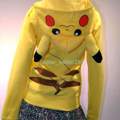 pikachu hoodie welche länge?