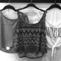 Suche solche Tops & Sweater! *-* (Bild unten)