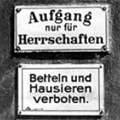 Was hat es mit diesen Schildern auf sich?