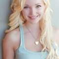 Wer ist die Newcomerin Dove Cameron
