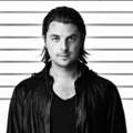 Wie bekomme ich so eine Frisur wie Axwell hin?