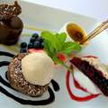 Wie kann ich die Dessertsoße so dekorieren?