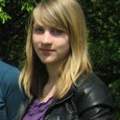 Wie kriege ich meine Haare wieder blond (von braun)?