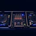 Wie nennt man diese "boards" die die DJs haben?