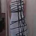 Wo bekomme ich dieses Kleid? Welche Marke?