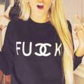 wo bekommt man online einen fu** coco chanel pulli?