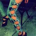 Wo kann man so eine hose kaufen ? :oo