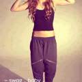 Wo kriegt man diese Jogginghose her? (Bild)