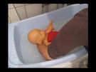 Anleitung zum Baden eines Babys
