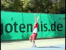 Wie spiele ich einen Slice Aufschlag im Tennis?
