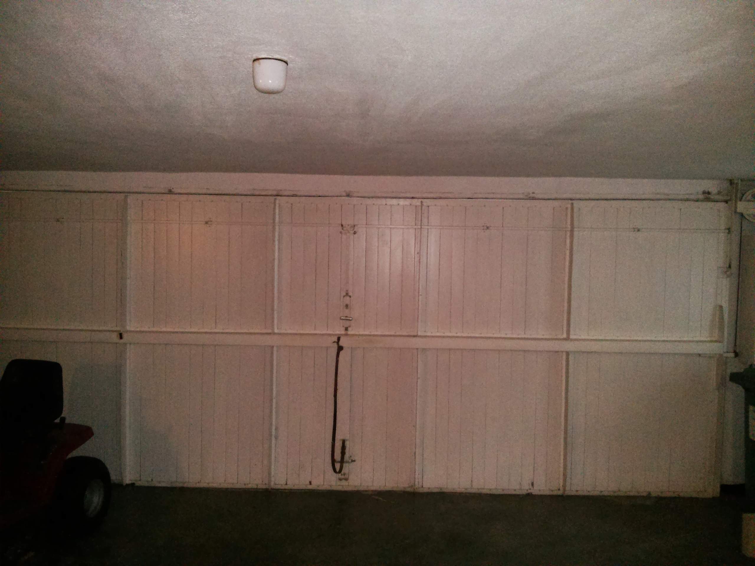 Wie kann man ein 5,4*1,2m Schwingtor mit Gegengewichten motoresieren