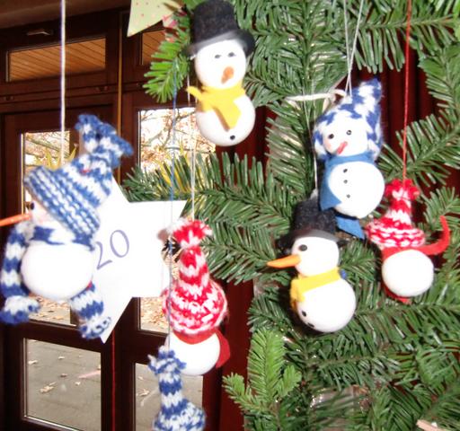 Schneemännchen aus Wattekugeln - (Geschenk, Weihnachten, basteln)