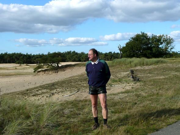 Warum Sind Kurze Lederhosen Bei Mannern So Popular Mode Manner Lederhose