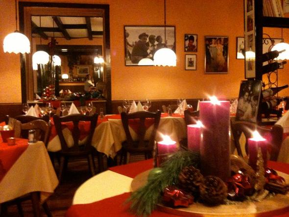 Weihnachtsfeier in Bonn im Ristorante La Vita - (Ratgeber, Feier, Raum)