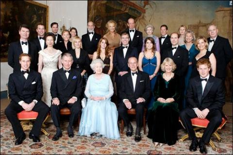 The members of the British royal family - (Referat, England, Königsfamilie)