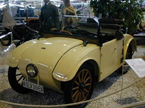 - (Auto, Fahrzeug, Autozubehör)