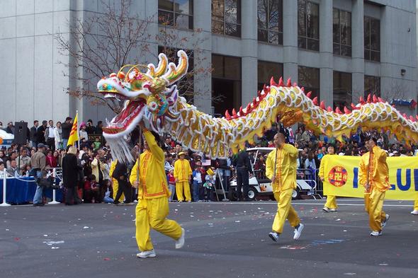 Dragon Dance - (Freizeit, China, Chinesisch)