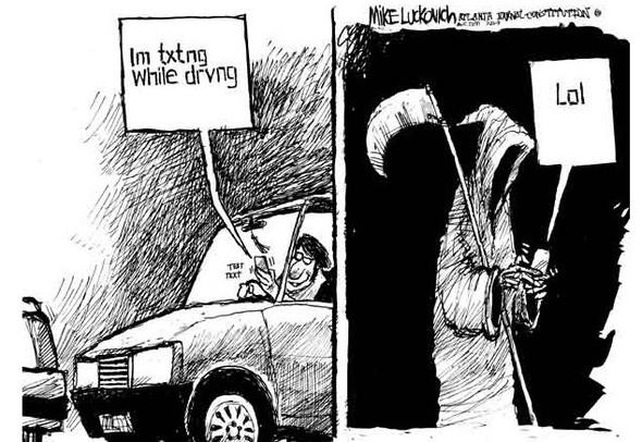 texting while driving - (Auto, WhatsApp, Schreiben)