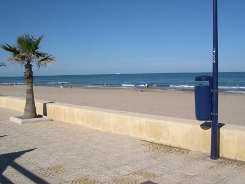 - (Spanien, Sozialhilfe, Arbeitslosigkeit)
