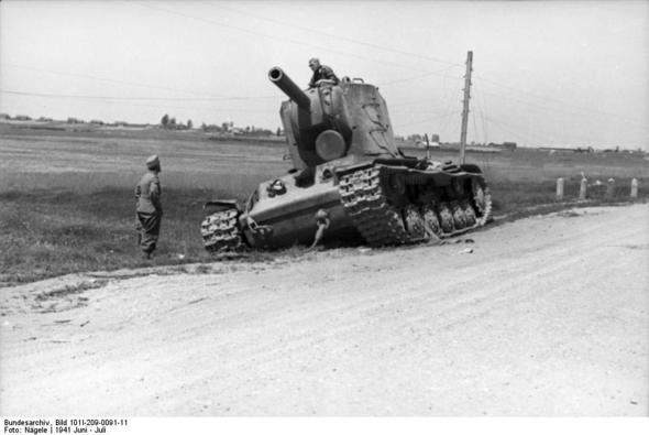 Russischer KV-1 - (Geschichte, Modellbau, Panzer)