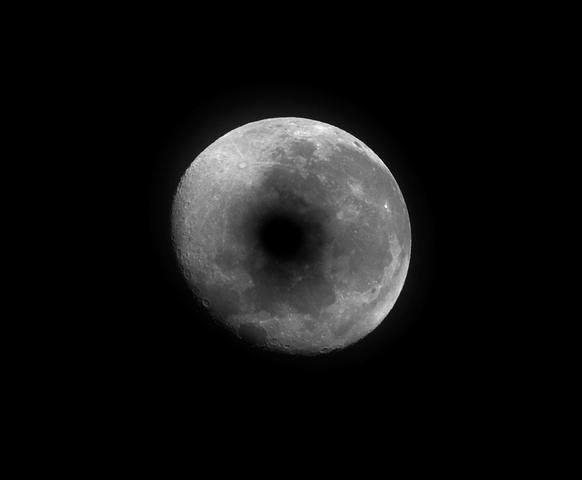 Obstruktion Mond 12" Dobson - (Spiegelreflexkamera, Teleskop)