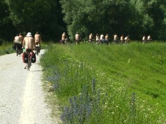 Nacktradeltour durch die Isarauen '08 - (nackt, Nudismus, Fahrrad fahren)