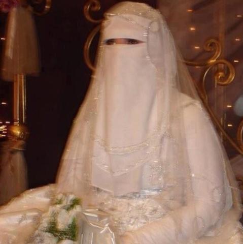 Braut mit Ninjaniqab - (Islam, Hochzeit, Burka)