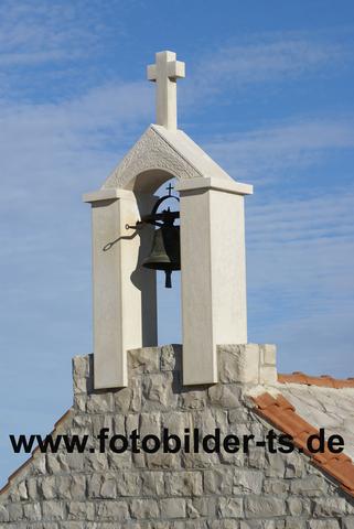 Gedenkstätte - Glockenturm - (Recht, Video, Gesetz)