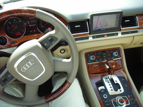 - (Auto, anfahren)