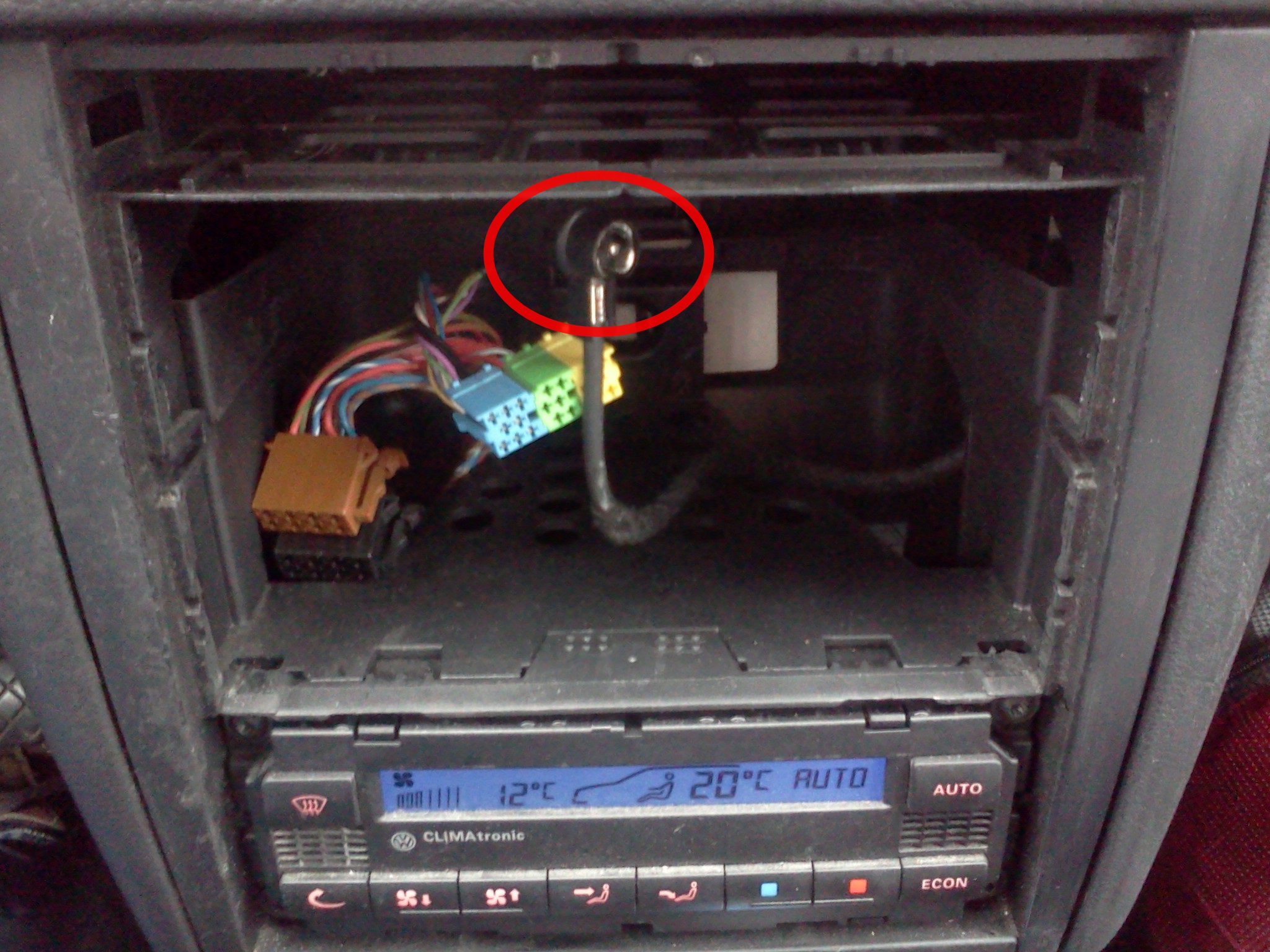 GOLF 4 Antenne - Habe ich dann endlich mal en Radio? (Technik, Auto, KFZ)