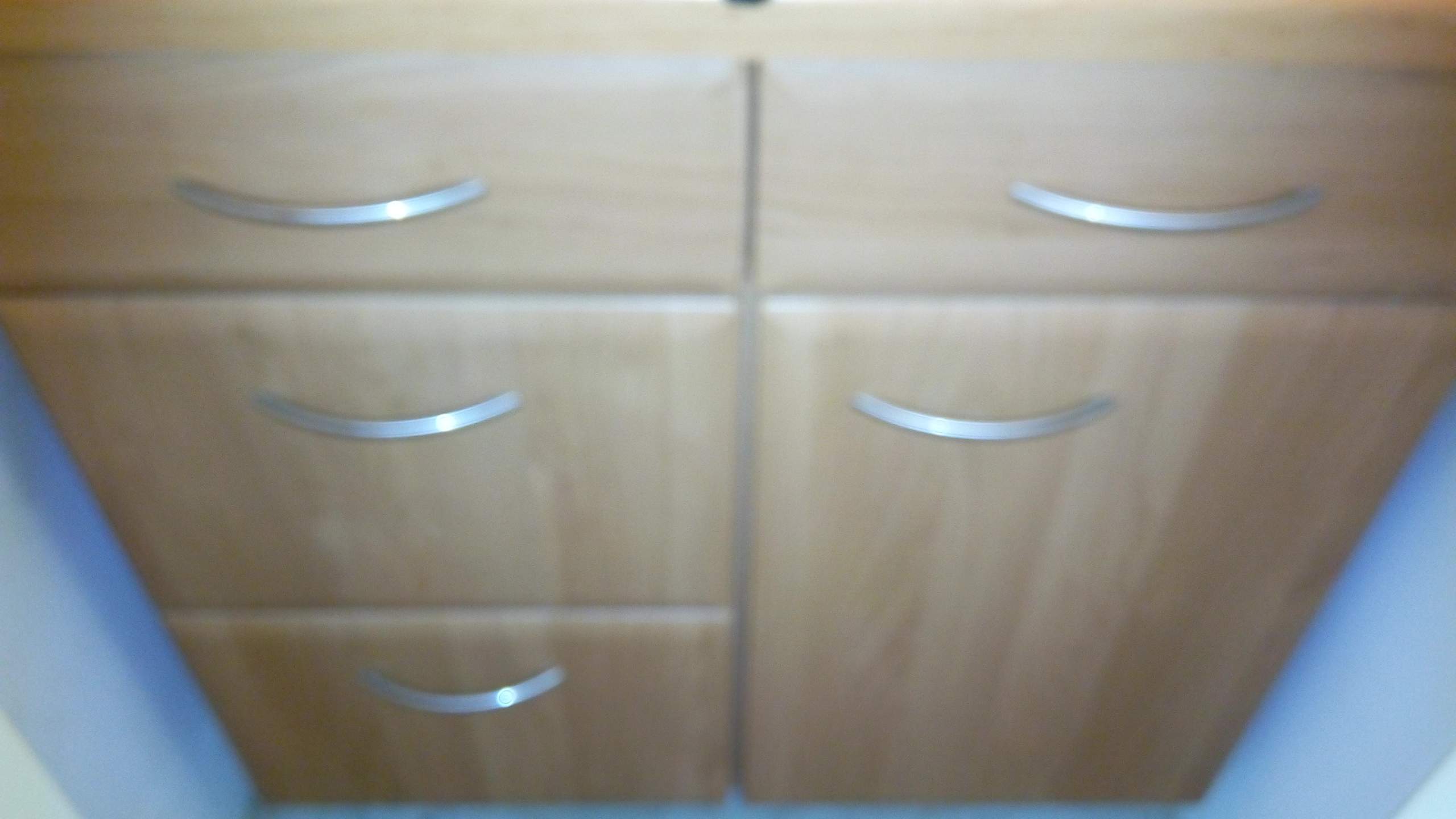 Küchenunterschrank abbauen.. hilfe (Küche, Handwerk, Möbel)