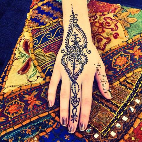 - (Berlin, Henna)