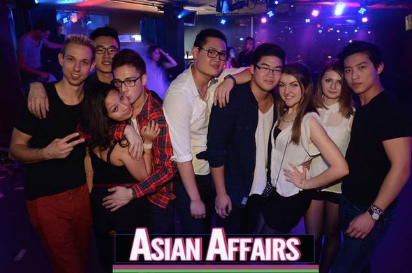 Asiatische Jungs von weiß