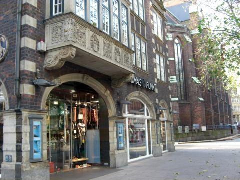 - (Hamburg, Mode Geschäft)
