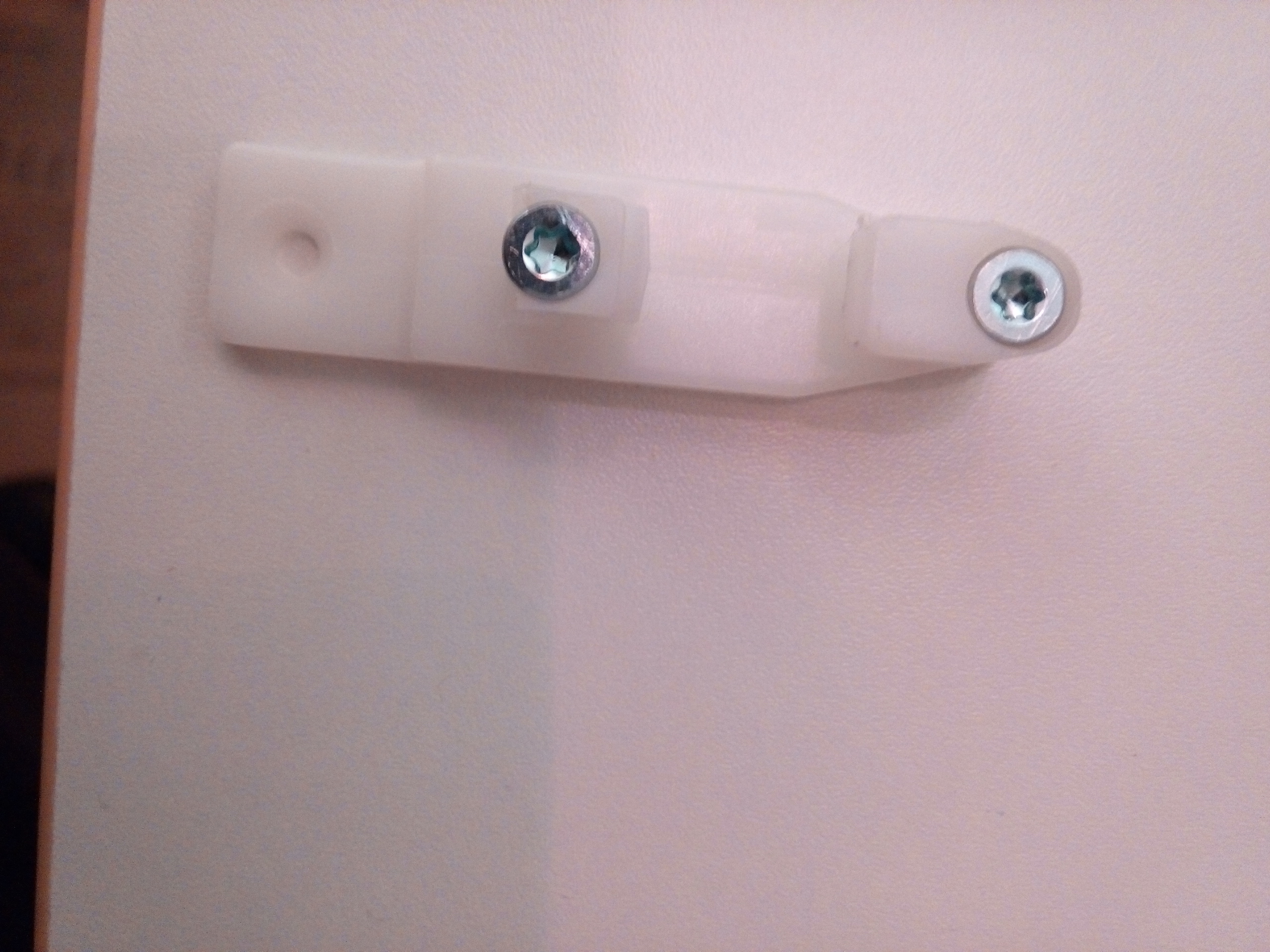 wer kennt diese Schubladen Halterung? (Haushalt, Küche, Handwerk)