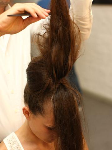 Wie Krieg Ich Meine Haare Nach Hinten Frisur Stylen