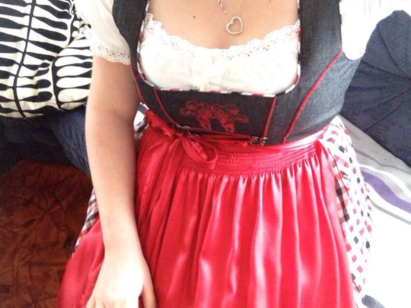 Trägt mein dirndl mann Mein Mann