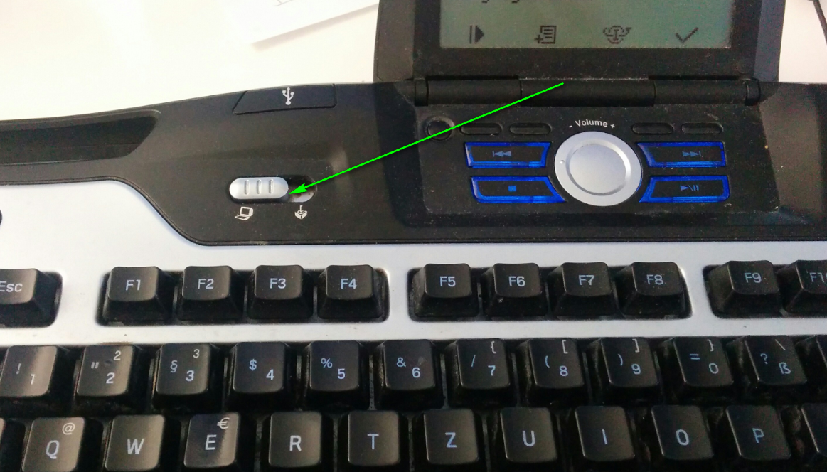 Windows taste funzt nicht mehr? wie kann man die wieder anstellen ...