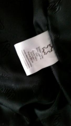 - (Klamotten, Jacke, Fake)