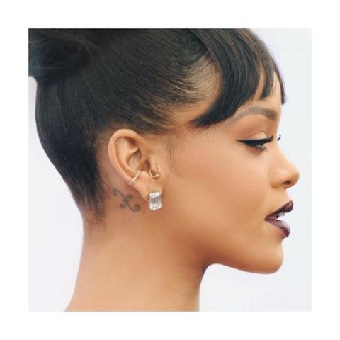 wo bekomme ich so ein ohrclip wie rihanna und wie hei 223 t er wo bekomme ich so ein ohrclip wie rihanna und wie hei 223 t er